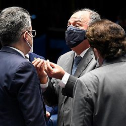Senado adia discussão da PEC Emergencial e frustra governo Bolsonaro