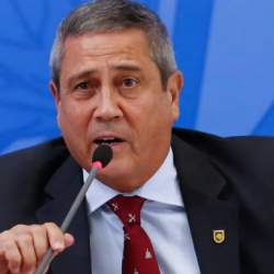 Crise militar continua com ascensão de Braga Netto, chamado de “interventor do presidente”