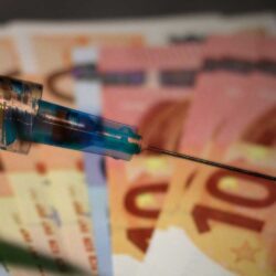 ONU critica ‘mercado’ e cobra igualdade na distribuição de vacinas