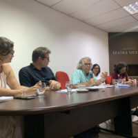 GREVE DA EDUCAÇÃO – Em evento na ADUFC, Ricardo Antunes (UNICAMP) debate uberização e precarização do trabalho na atualidade