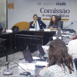 Gestão e AGU instalam comissão de especialistas para atualizar legislação que organiza a administração pública