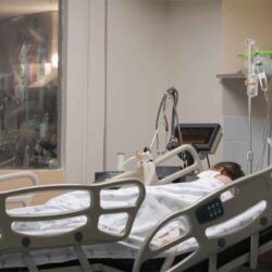 Brasil passa de 18 milhões de infectados por covid-19, e segue sem controle