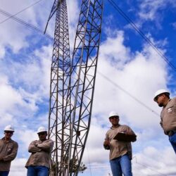 Oposição se une em ação no STF contra a privatização da Eletrobras