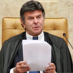 Luiz Fux avisa: ‘Desprezo às decisões judiciais configura crime de responsabilidade’