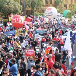 Vindos de todo o país, Servidoras e Servidores Públicos pressionam em Brasília contra a reforma administrativa