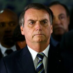 Estudo revela como Bolsonaro persegue servidores públicos