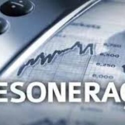 Bolsonaro diz que vai prorrogar por 2 anos desoneração da folha de pagamento de empresas