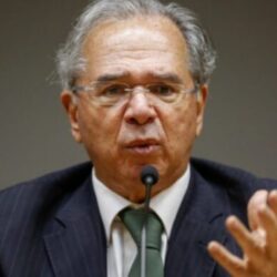 Guedes compara reajuste de servidor a tragédia de Brumadinho