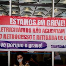 Com ataque a plano de saúde, greve dos eletricitários ganha adesões