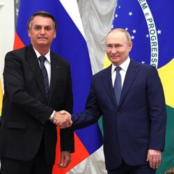 Petrobras fecha fábricas e expõe Brasil à falta de fertilizantes russos durante guerra