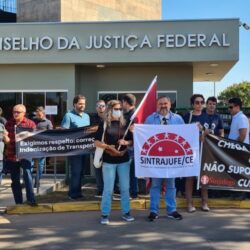 Sintrajufe-CE participa de ato por reivindicações da categoria, em Brasília