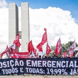 Servidores públicos alertam para greve nacional