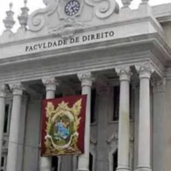 EM DEFESA DA DEMOCRACIA E DA JUSTIÇA