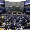 De humorista a cantor de axé, conheça os puxadores de voto