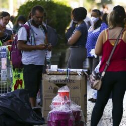Recorde no Brasil de Bolsonaro: 39,3 milhões trabalham sem carteira assinada