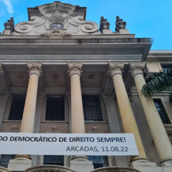 Disparam adesões à Carta pela democracia da Fa. de Direito da USP