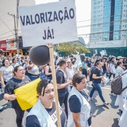 Piso da enfermagem: profissionais pedem, em carta, apoio à população