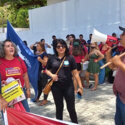 Servidores cobram audiência pública com Governadora sobre reposição salarial