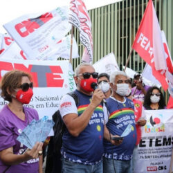 Contra PEC 32, educadores das 3 esferas ressaltam luta em defesa do serviço público