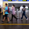 OMS: máscaras continuam recomendadas em locais fechados para controle da covid-19