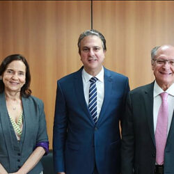 Questionado por suposta extinção de áreas, MEC diz que mudanças fazem parte de reorganização