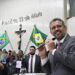 Ceará: Elmano prioriza combate à fome durante abertura do ano legislativo na Assembleia