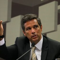 Pauta específica: SINAL solicitará respostas a Campos Neto
