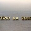 Governo Lula suspende reforma do ensino médio