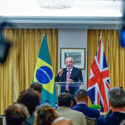 Banco Central tem autonomia, mas não é intocável, diz Lula