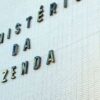 Arcabouço fiscal: mais de 90 economistas assinam manifesto para evitar “camisa de força” no governo Lula