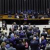 Câmara aprova equidade salarial entre homens e mulheres; texto vai ao Senado
