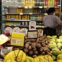 Prévia da inflação aponta nova queda de preços em julho e reforça cenário de corte na Selic