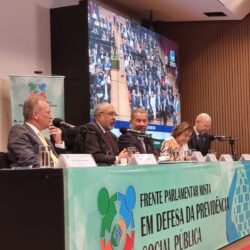 Fenajufe defende revogação da reforma da previdência em lançamento da Frente Parlamentar