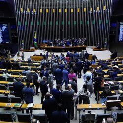 Arcabouço define regras e exceções sobre gastos, mas adia decisões para Orçamento