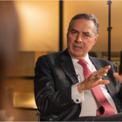 Contribuição assistencial é discutida por Barroso e dirigentes de centrais em SP