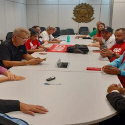 Porta para atender pauta dos servidores não está fechada, mas é preciso mobilização