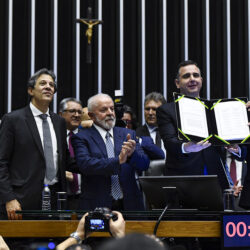 Reforma tributária reduz em até 30% os impostos de setores tecnológicos