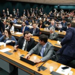 Comissão do Congresso aprova relatório do orçamento de 2024