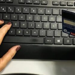 Sem acordo com bancos, CMN limita juros do rotativo a 100% da dívida