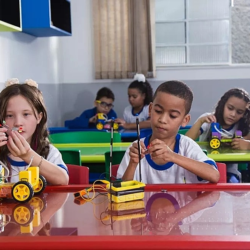 Reajustes nas mensalidades das escolas puxam alta na prévia da inflação de fevereiro