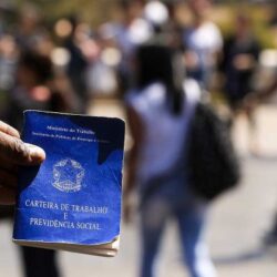 Renda sobe e taxa de desemprego fica estável em janeiro, segundo Pnad Contínua