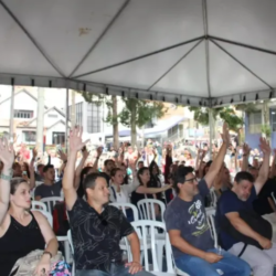 Servidores das universidades federais entram em greve apesar de reconhecer avanços do governo atual