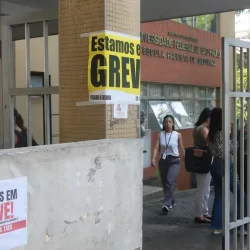 Professores das Universidades decidem sobre greve até o final da semana