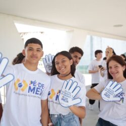 “Vem aí o Pé-de-Meia do ensino superior”, diz ministro da Educação