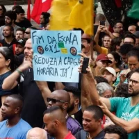 Mais uma proposta pelo fim da escala 6×1 é apresentada no Congresso Nacional