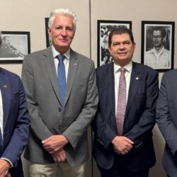 Direção Nacional intensifica articulação política em defesa da pauta remuneratória durante reuniões com os deputados Mauro Benevides e Rogério Correia