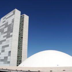 PL 194/22 | Transferência facilitada para empregados públicos com cônjuges realocados