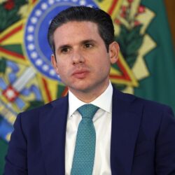 Motta afirma que isenção do IR pode entrar em pauta na semana que vem