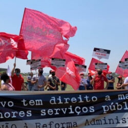 Sem privilégios: média salarial dos servidores públicos é de R$ 3,2 mil, mostra Ipea