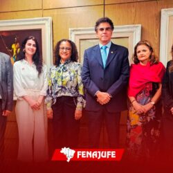 Fenajufe se reúne com presidente do TST para tratar das pautas dos servidores